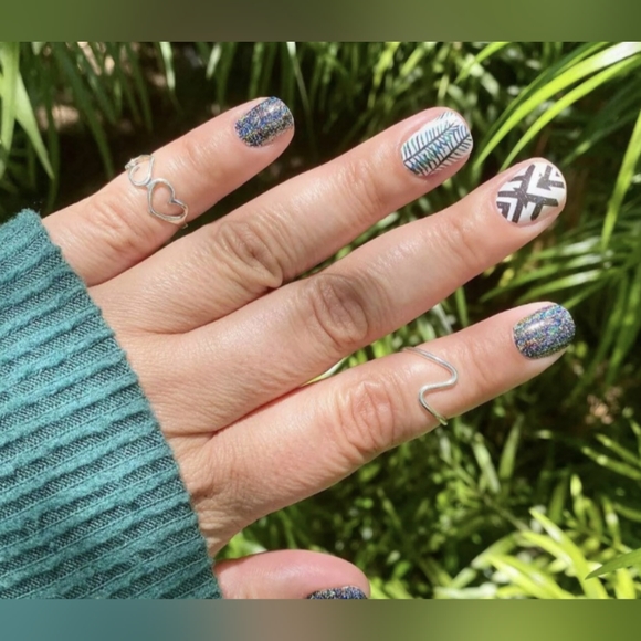 Last chance! COLOR STREET Gaelic Greenery & Costa Rica Escape Limited Edition - Picture 7 of 8